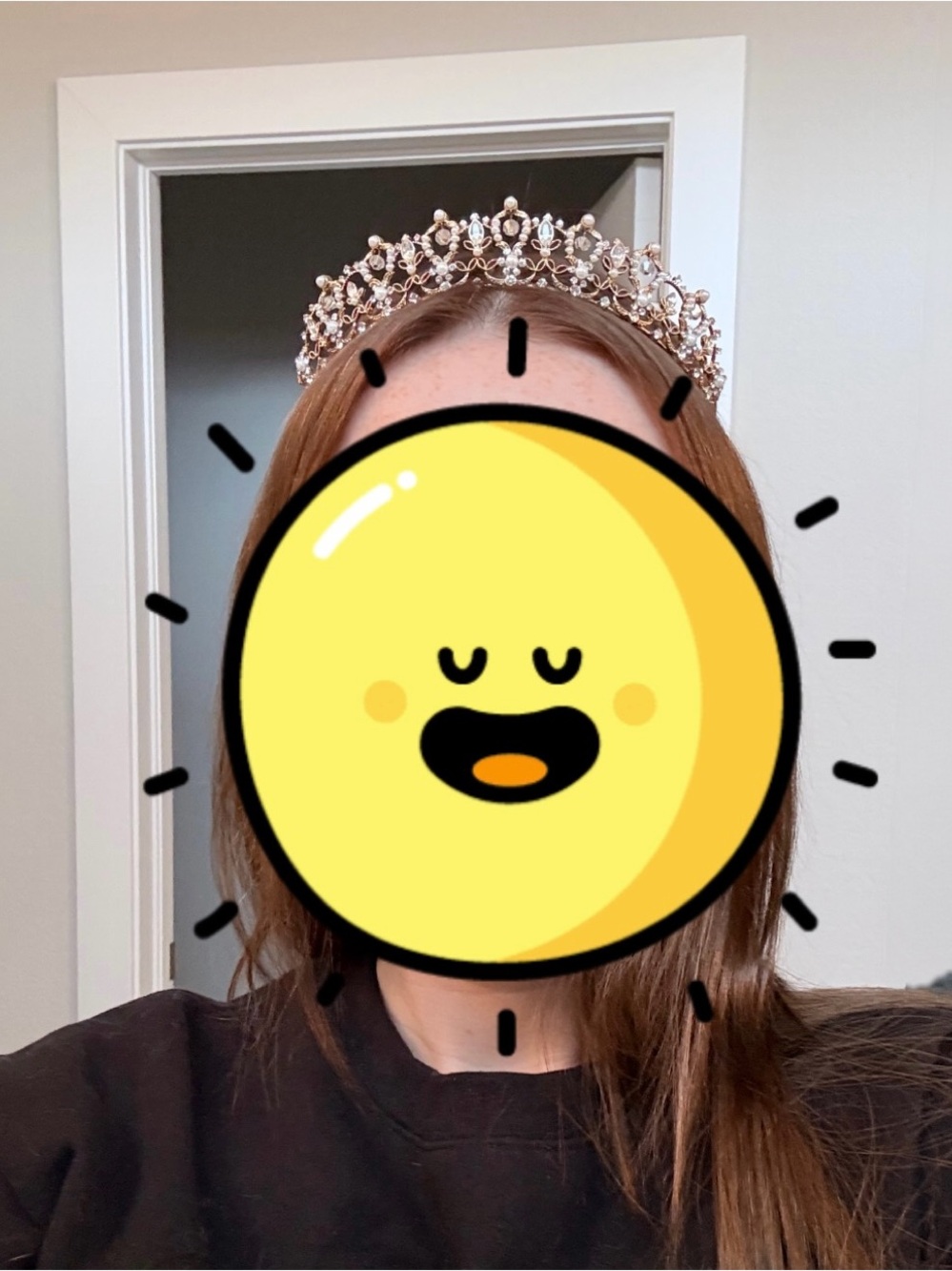 Austrian Crystal Tiara - Picture 4 of 4